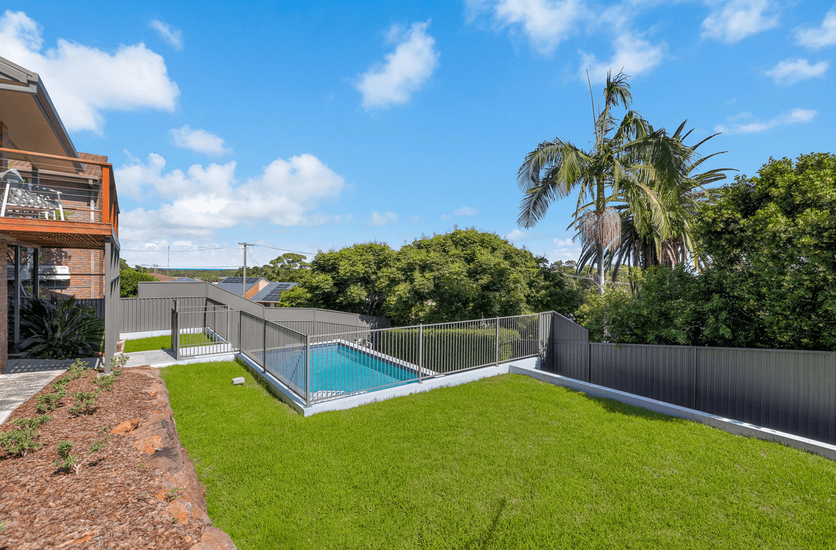 9 James Cook Drive, Banora Point, NSW 2486