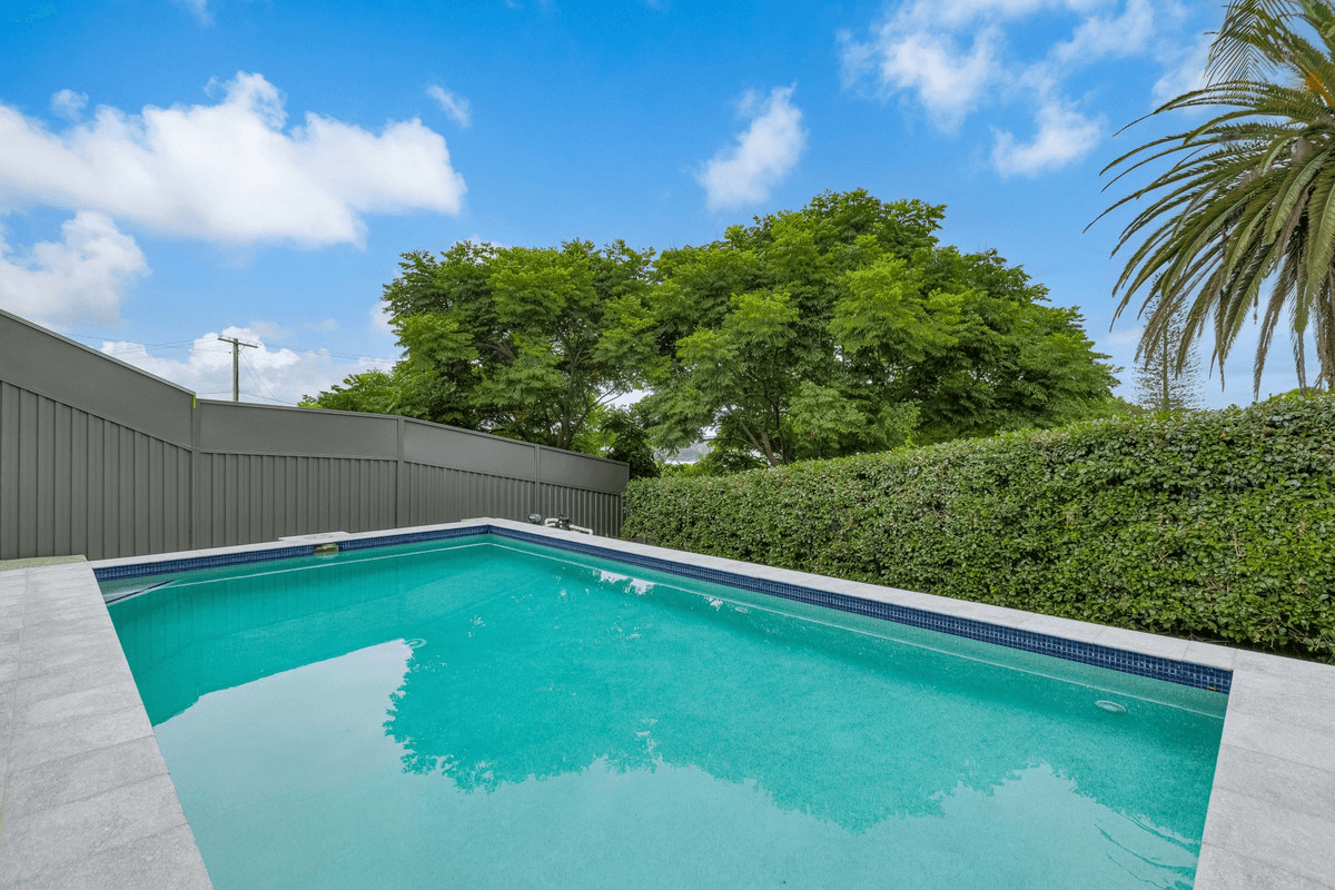 9 James Cook Drive, Banora Point, NSW 2486