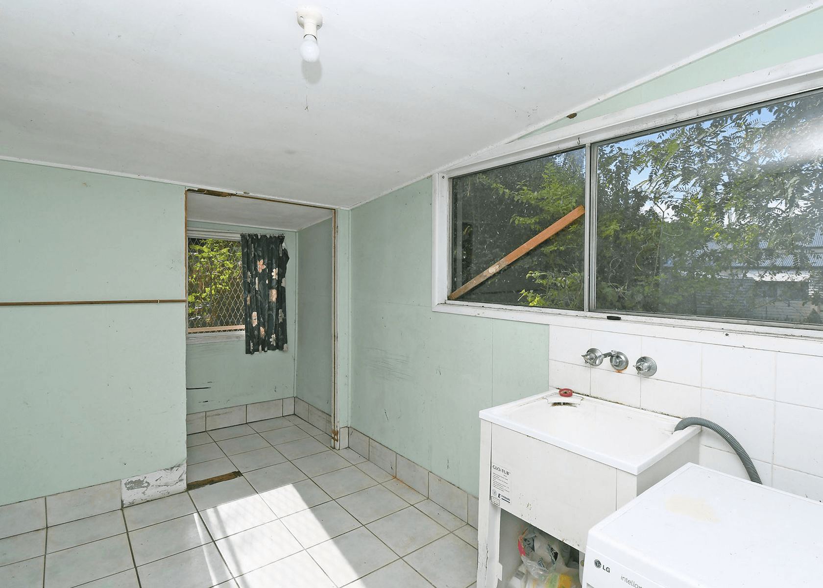 33 Watkins Street, HOWARD, QLD 4659