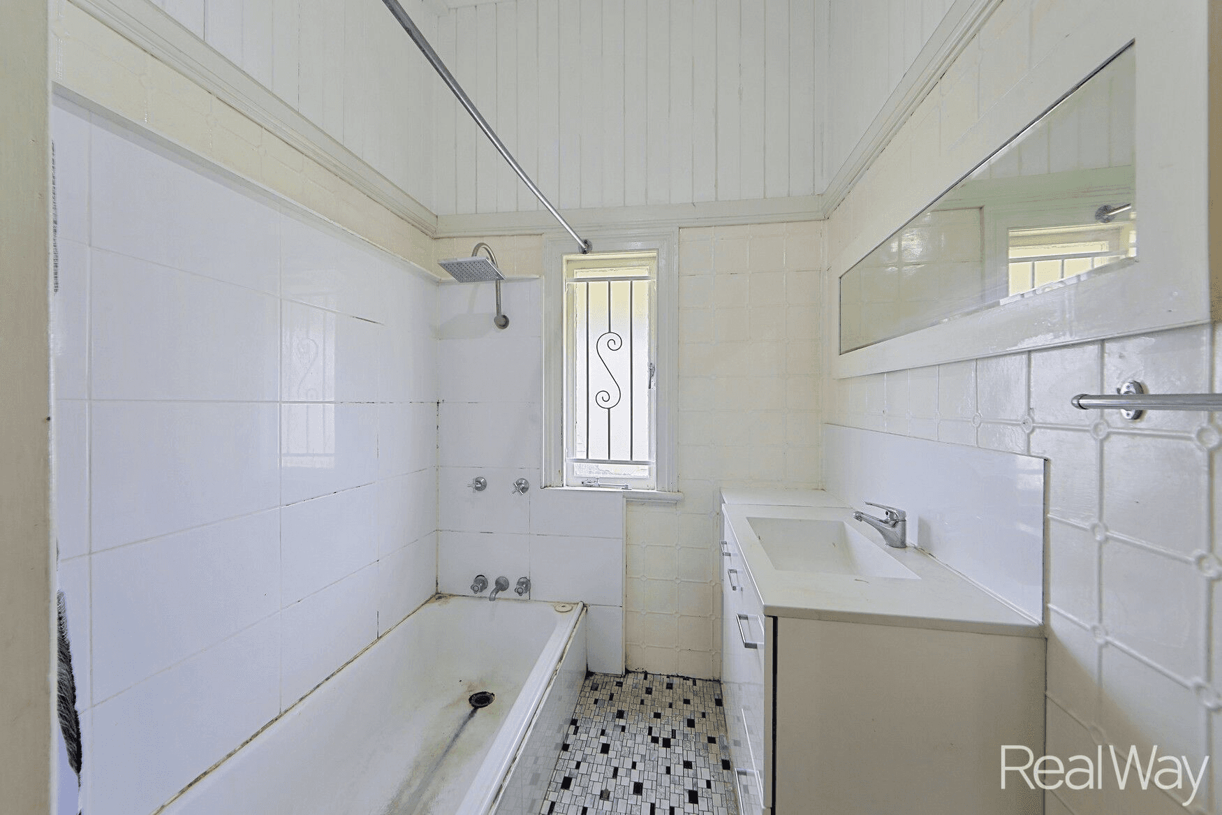 69 Electra Street, Bundaberg West, QLD 4670