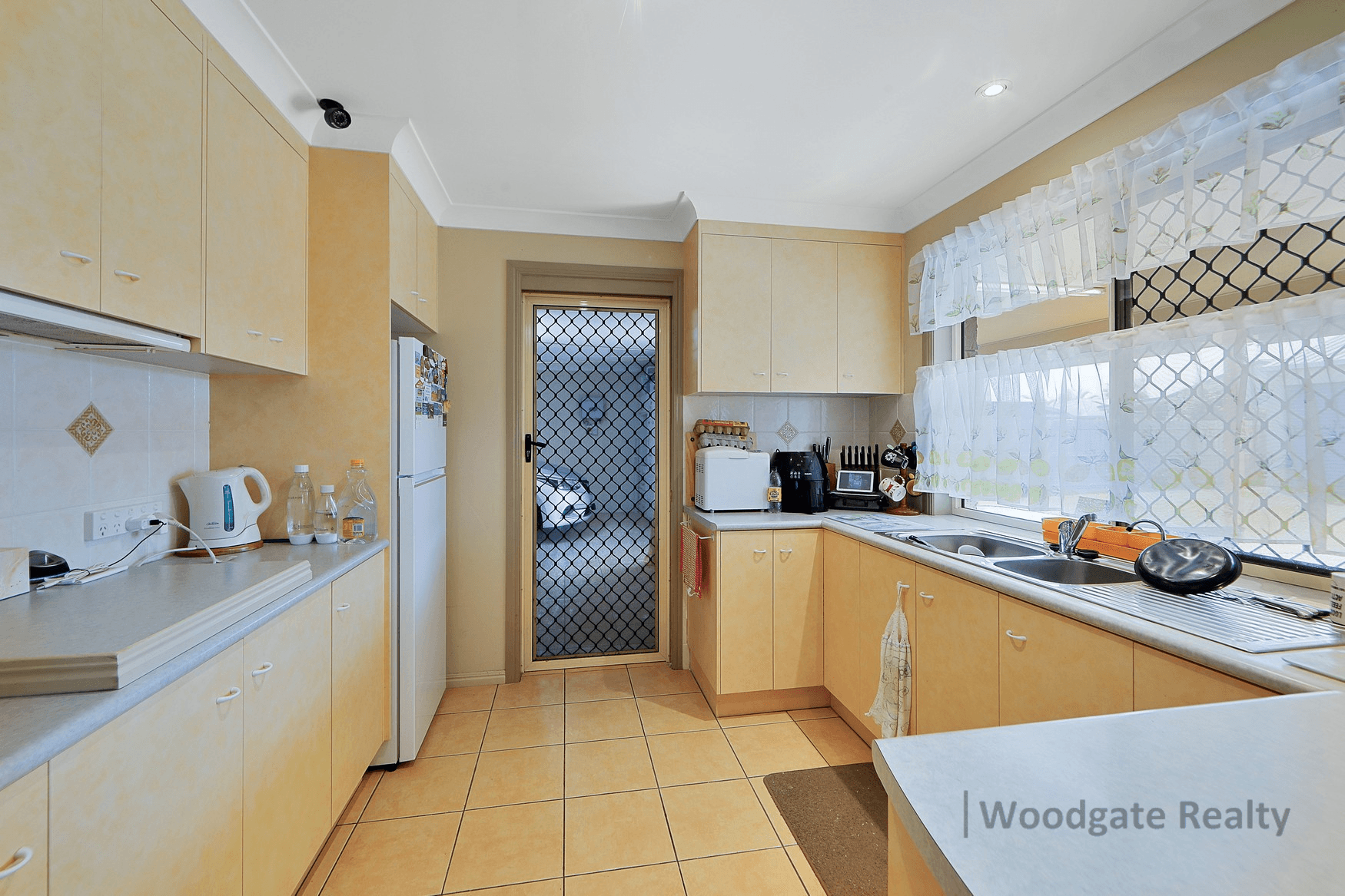 5 PELICAN WAY, WOODGATE, QLD 4660