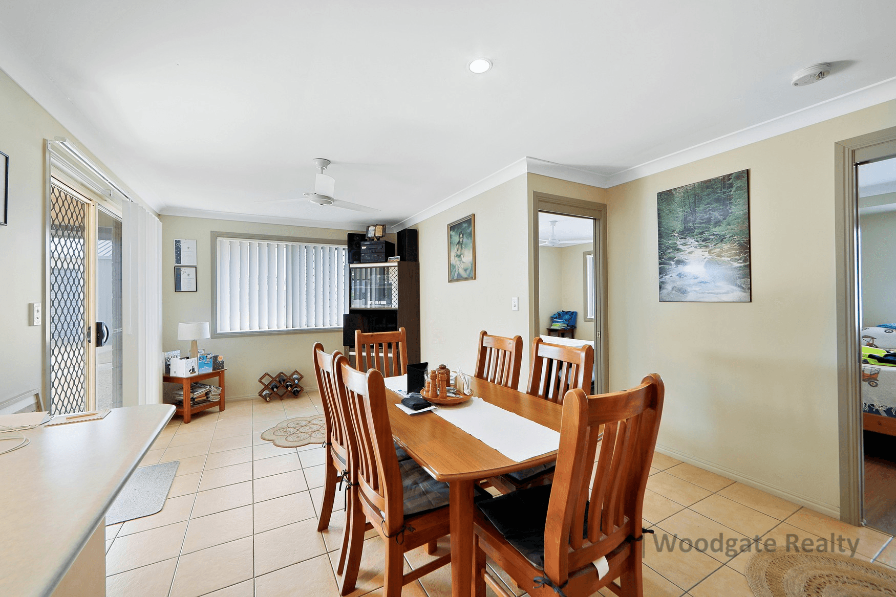 5 PELICAN WAY, WOODGATE, QLD 4660