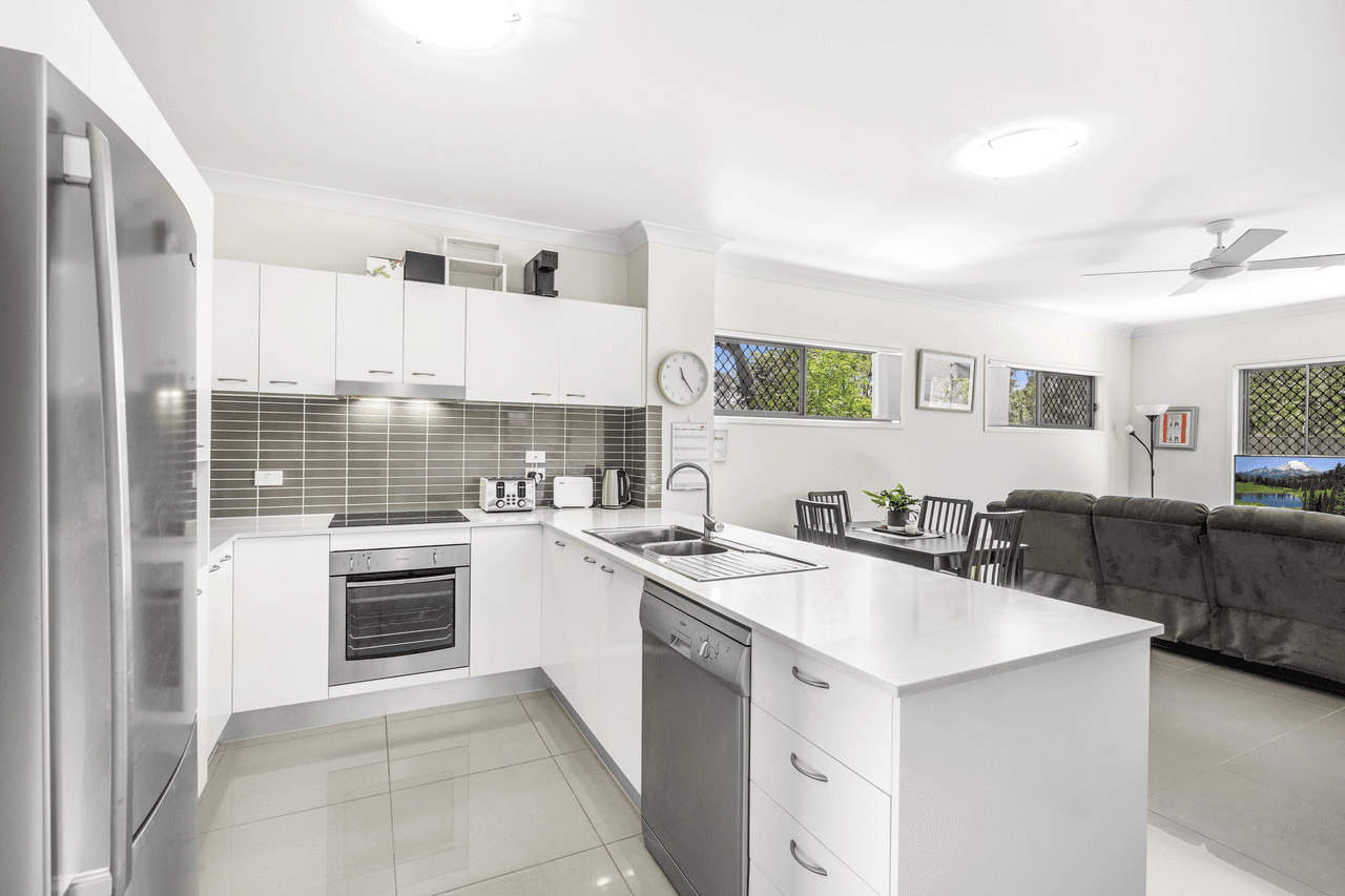 38/12 Singh Street, Wynnum West, QLD 4178