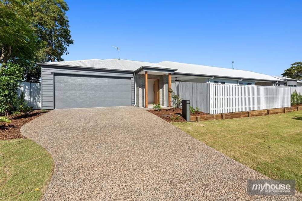 2/12 Guyana Court, DARLING HEIGHTS, QLD 4350