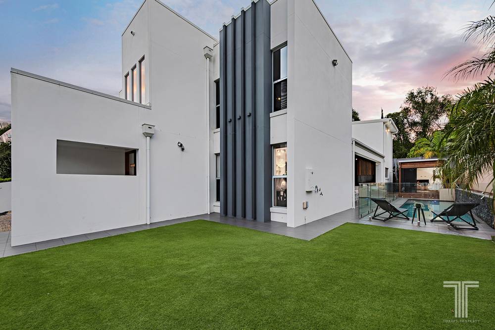 23 Nelson Place, Carindale, QLD 4152