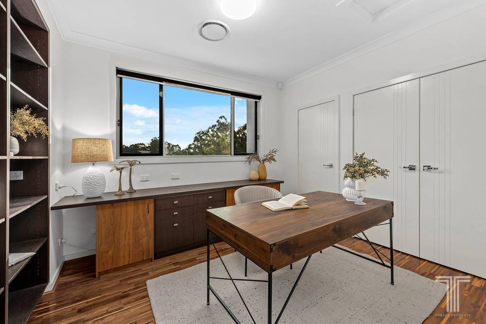23 Nelson Place, Carindale, QLD 4152
