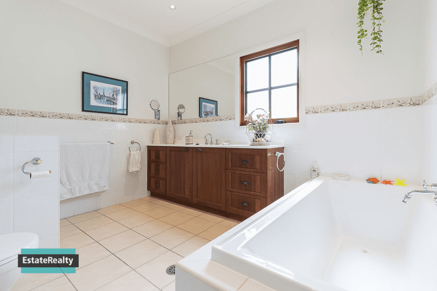 9 Hardakers Rd, Broadwater, NSW 2549