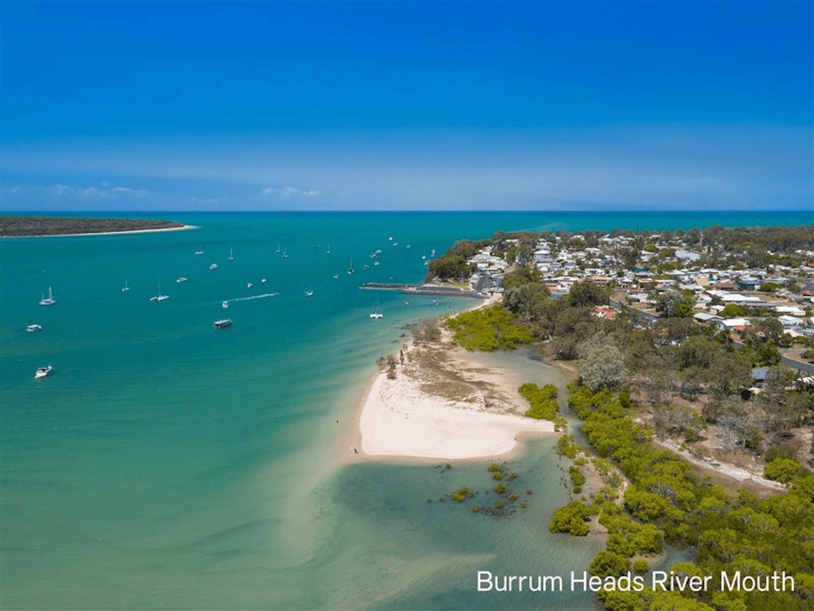 55 Lillypilly Drive, BURRUM HEADS, QLD 4659
