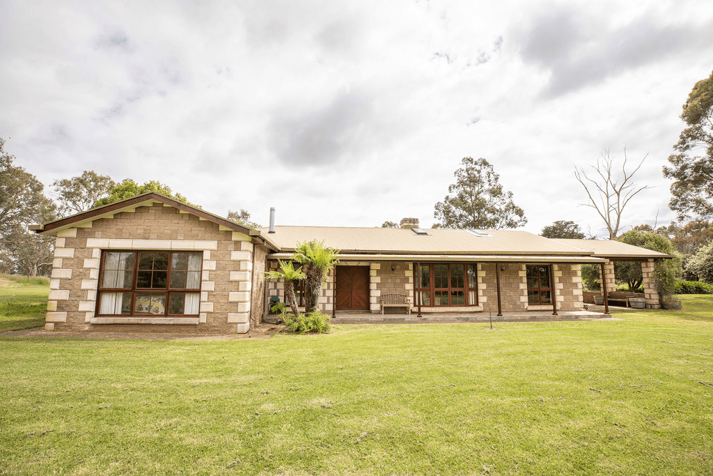 305 Rocky Castle Road, PENOLA, SA 5277