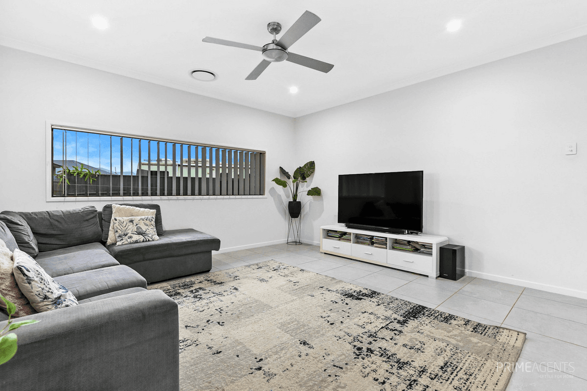 15 Signature Court, Urraween, QLD 4655