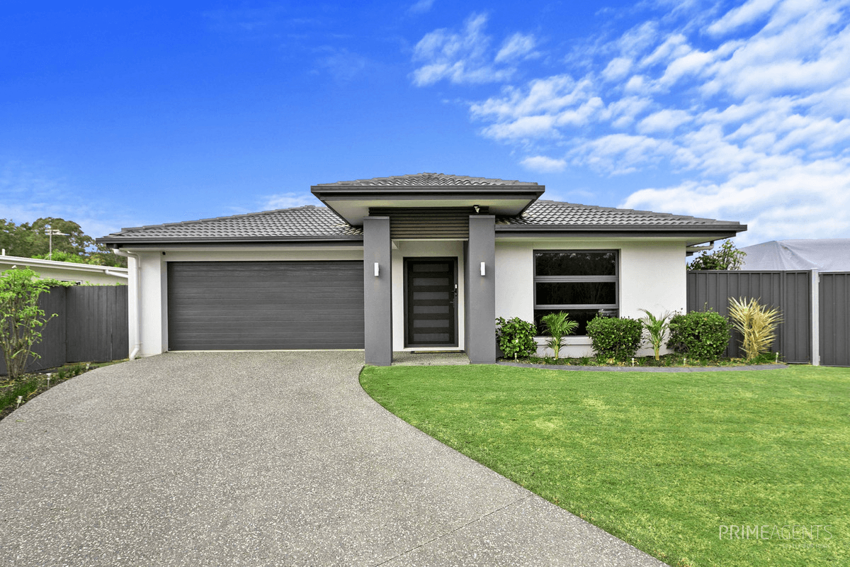 15 Signature Court, Urraween, QLD 4655