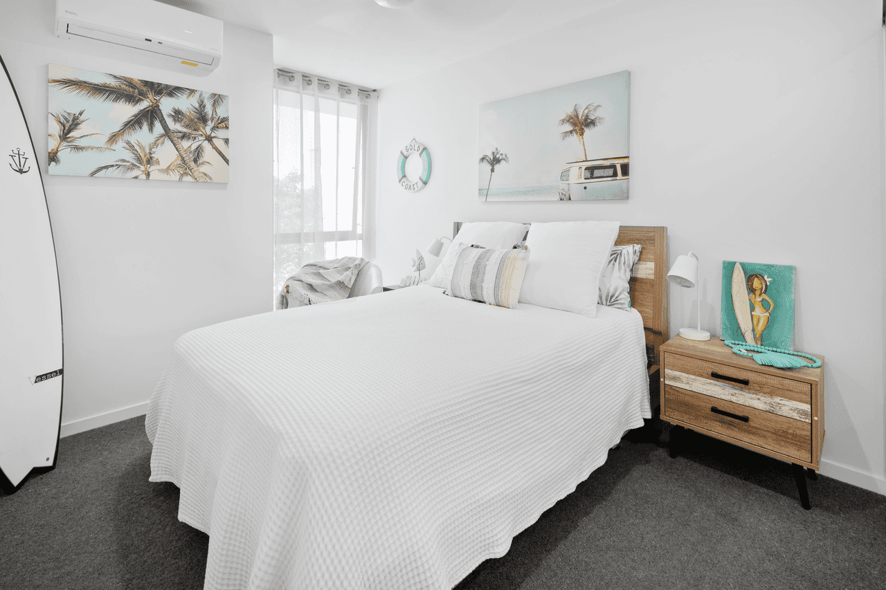 203/5-7 Peninsular Drive, SURFERS PARADISE, QLD 4217