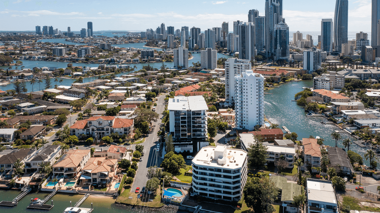 203/5-7 Peninsular Drive, SURFERS PARADISE, QLD 4217