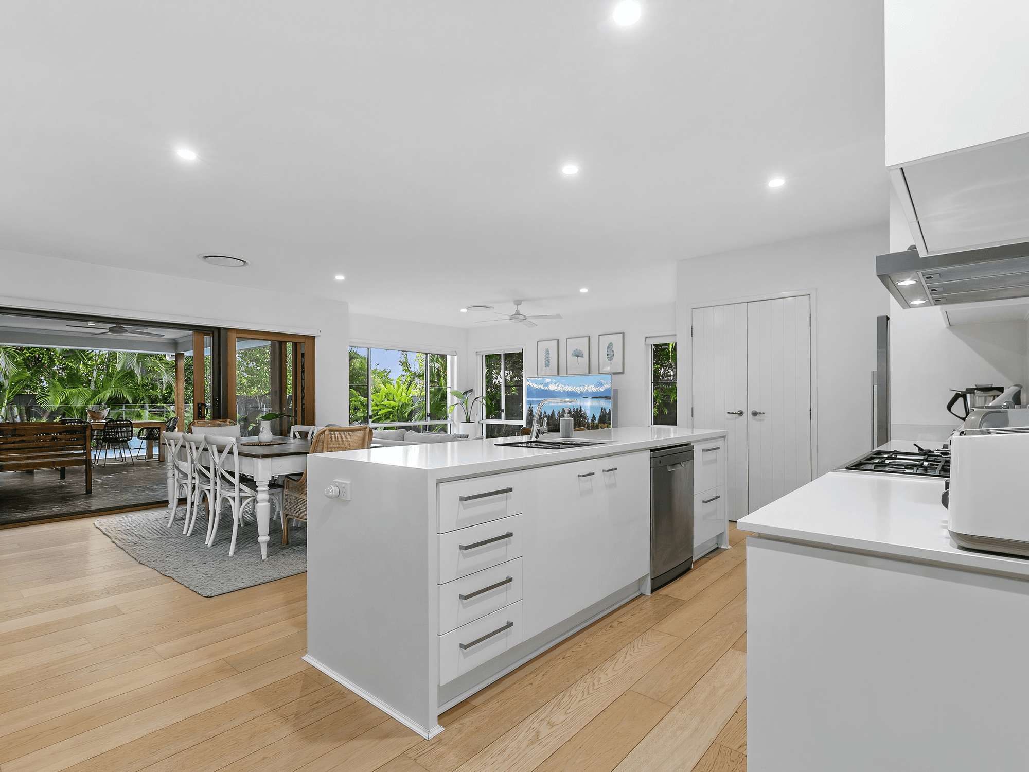 22 Smoke Bush Dr, Noosa Heads, QLD 4567