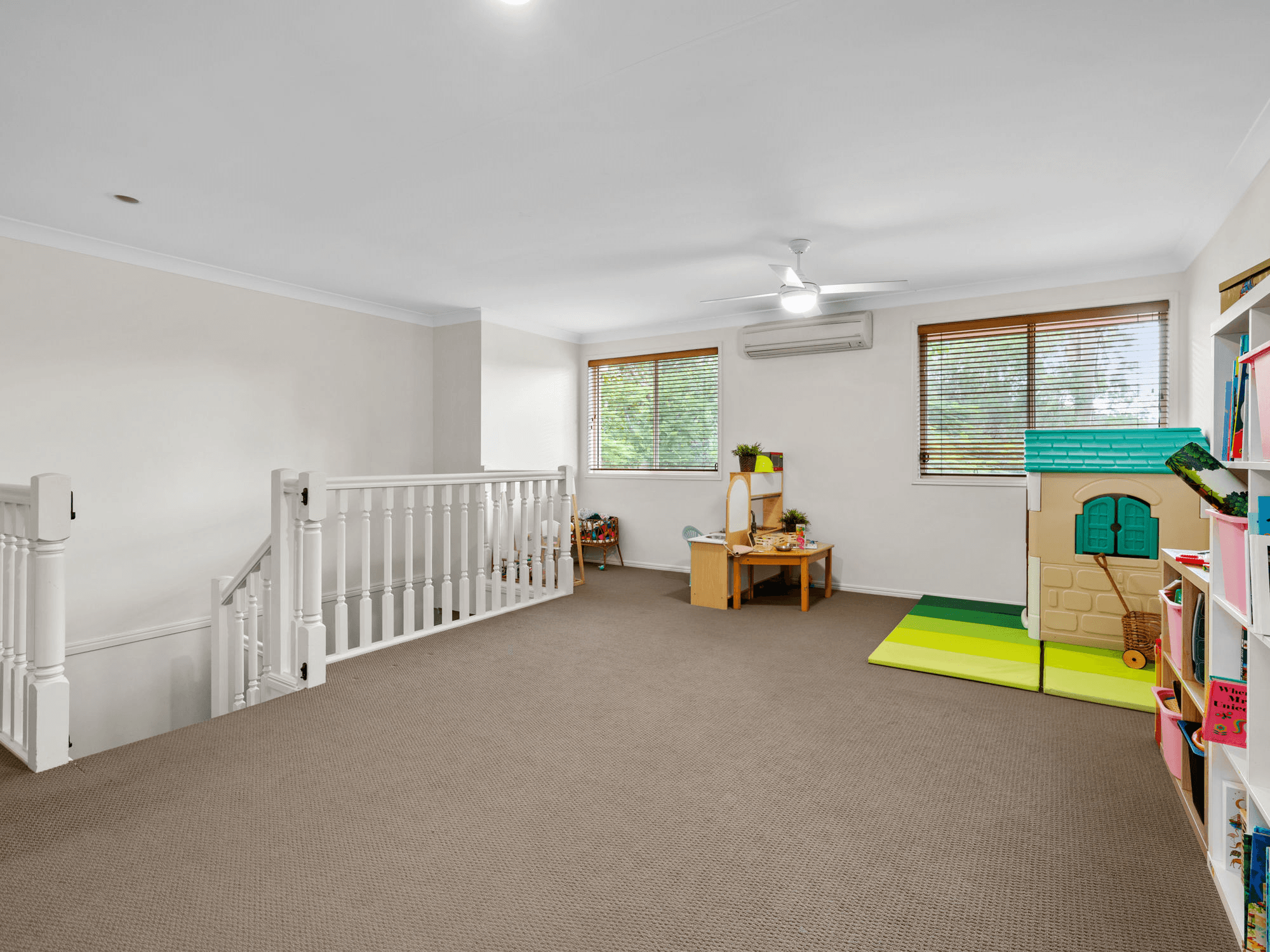 2-4 Lee Court, BAHRS SCRUB, QLD 4207