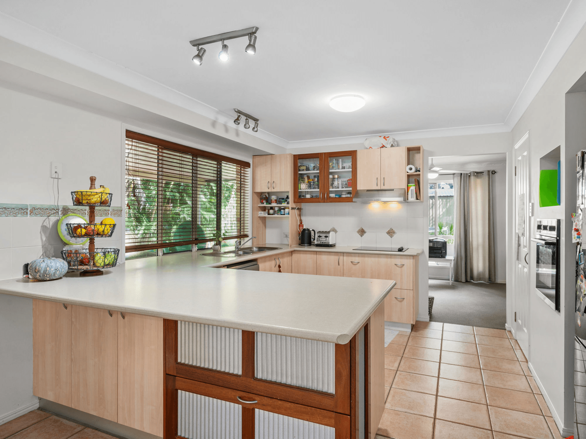 2-4 Lee Court, BAHRS SCRUB, QLD 4207