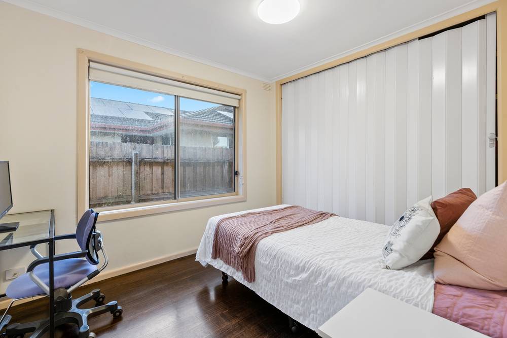 70 Barter Crescent, FOREST HILL, VIC 3131