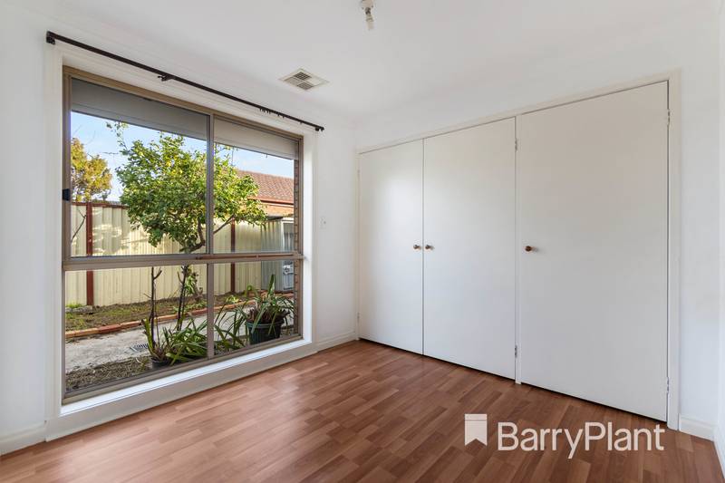2/36 Branston Road, St Albans, VIC 3021