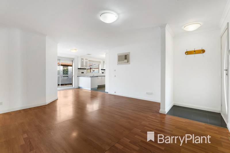 2/36 Branston Road, St Albans, VIC 3021