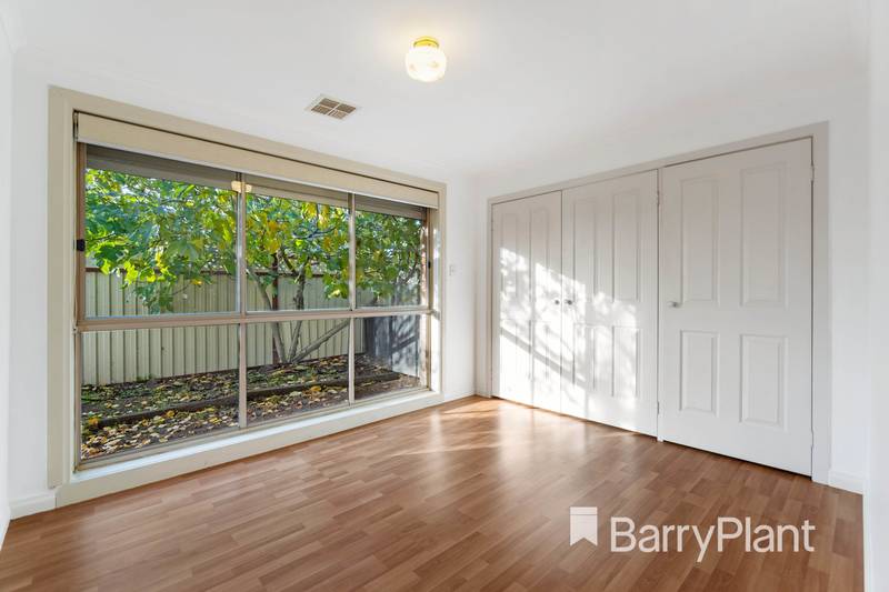 2/36 Branston Road, St Albans, VIC 3021