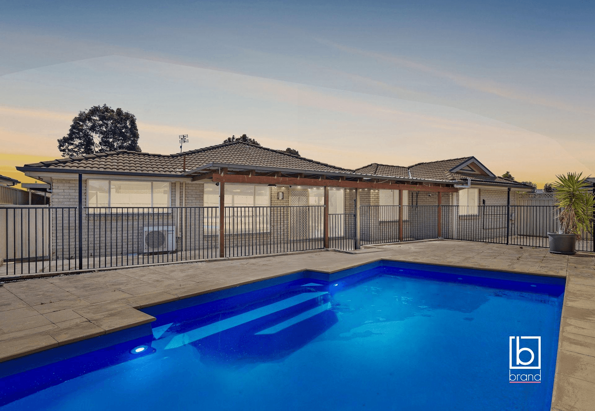 2 Redwood Street, WOONGARRAH, NSW 2259