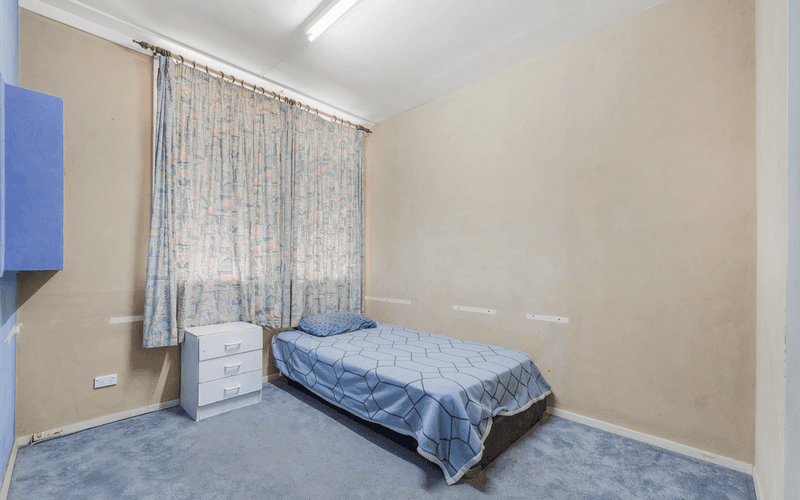 132 Lindesay Street, CAMPBELLTOWN, NSW 2560