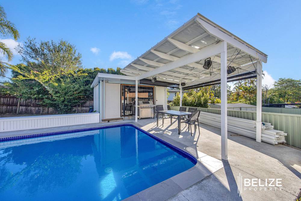 7 Larwon Terrace, SOUTHPORT, QLD 4215