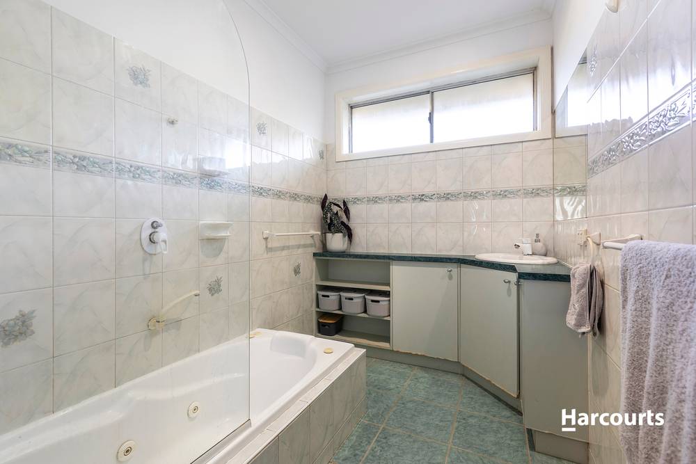 5 Avonlea Road, Bell Post Hill, VIC 3215