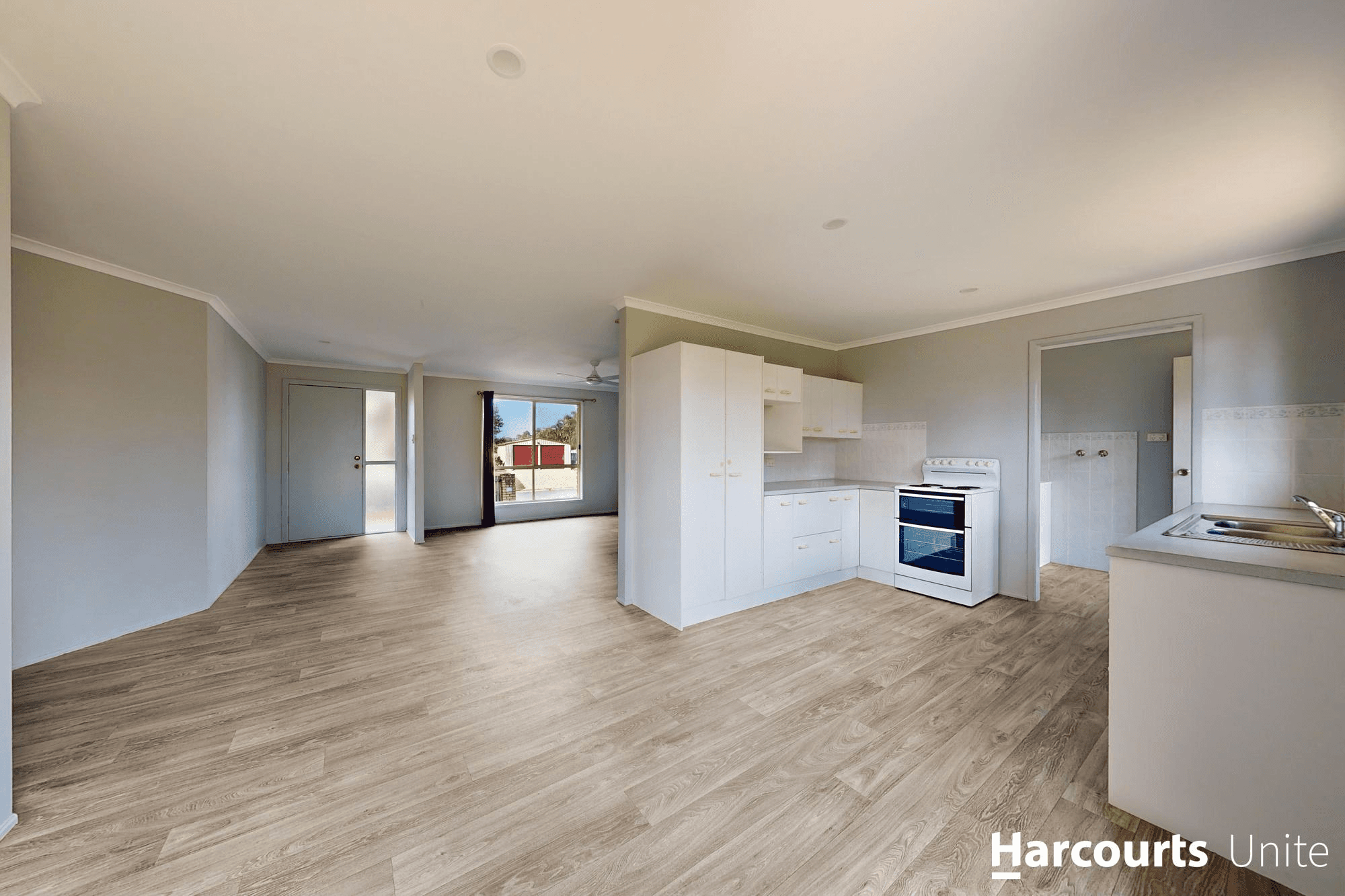 4 Elmstree Court, CABOOLTURE SOUTH, QLD 4510