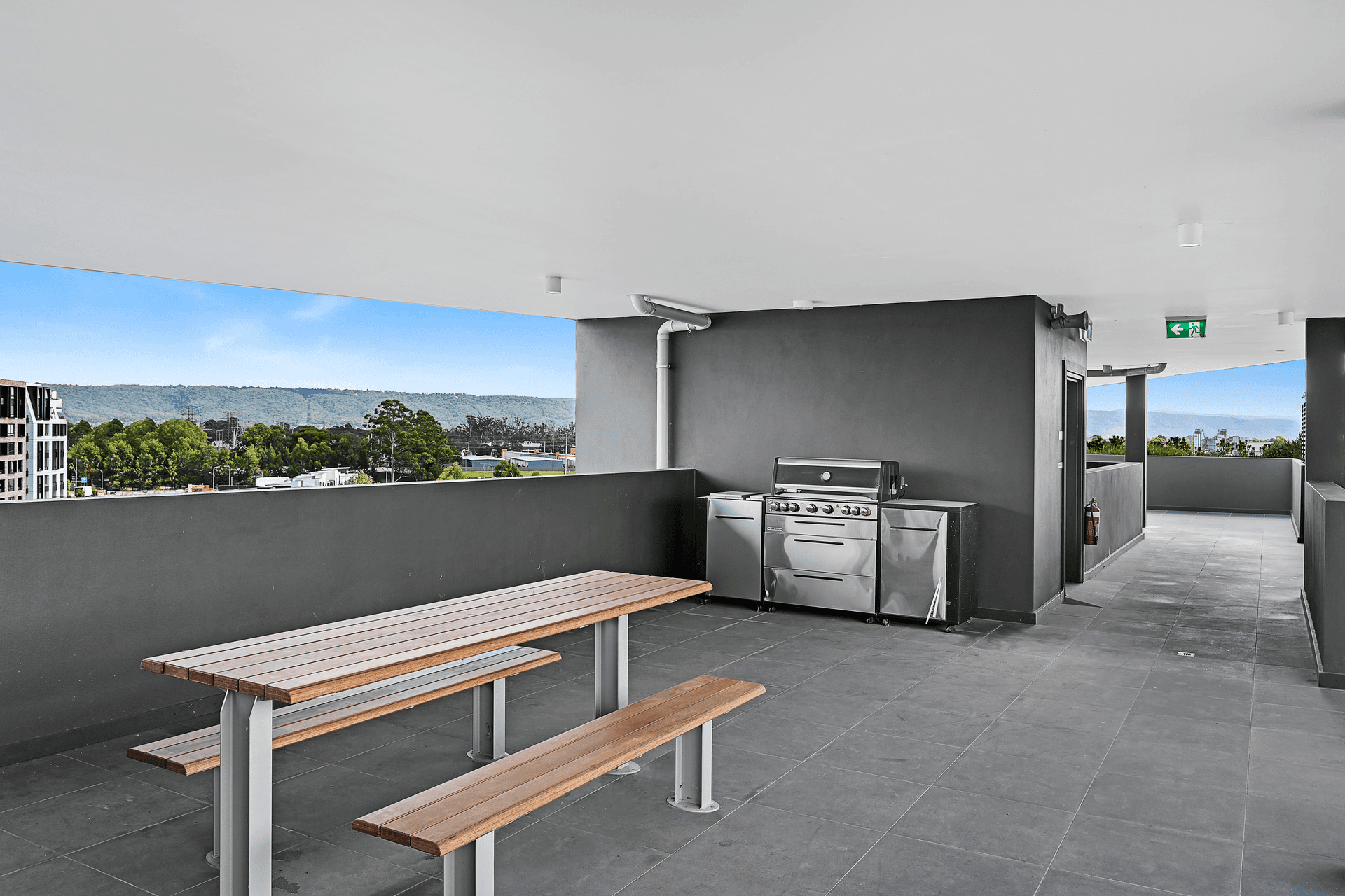 509/60 Lord Sheffield Circuit, Penrith, NSW 2750