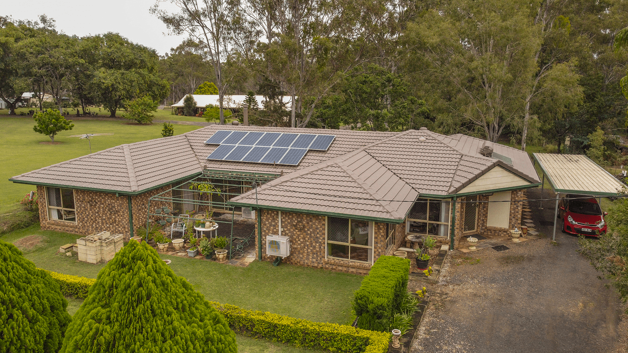 82 Poplar Street, WALLOON, QLD 4306