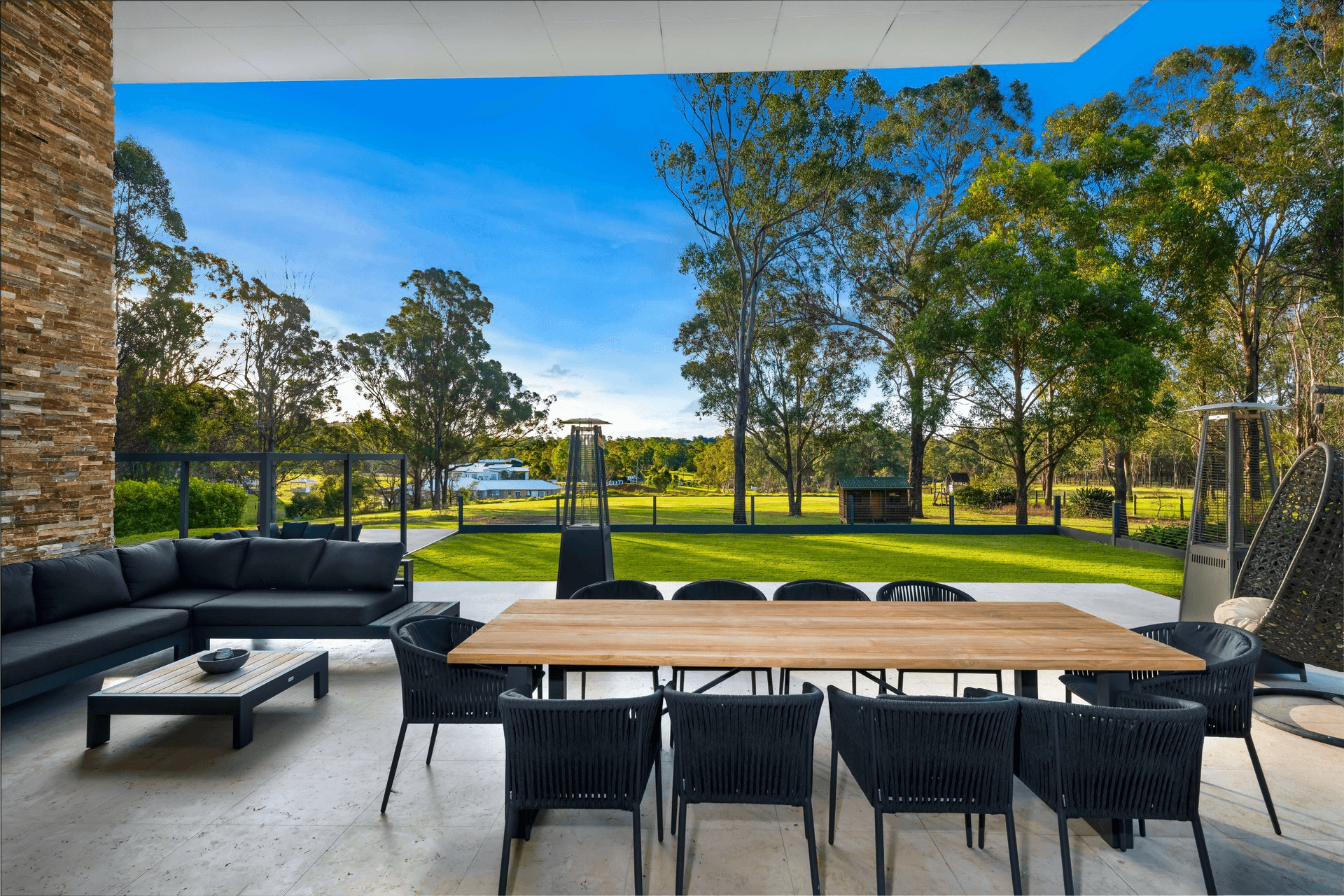 105 Denham Court Road, Denham Court, NSW 2565