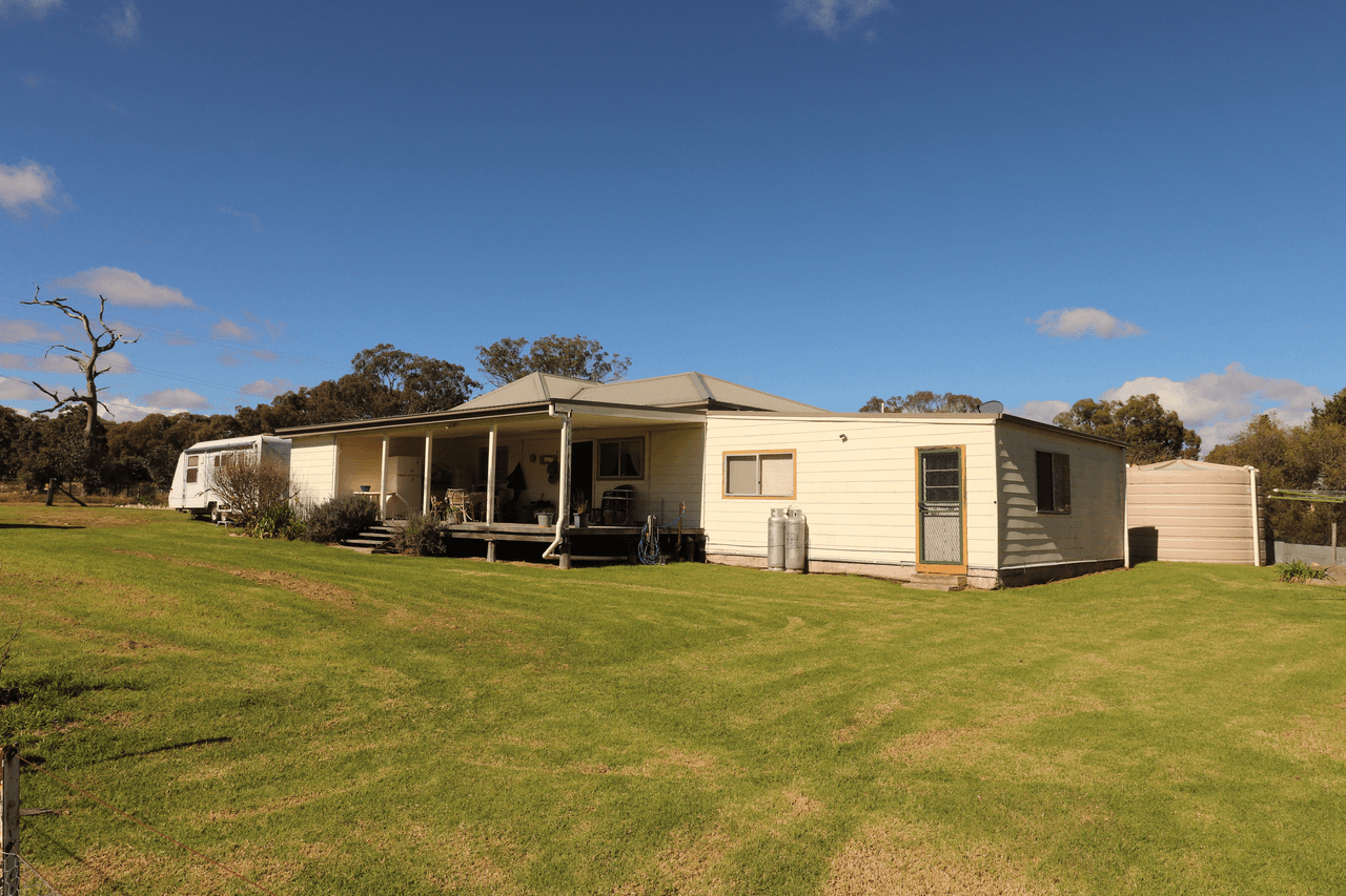 131 Gulf Road, EMMAVILLE, NSW 2371