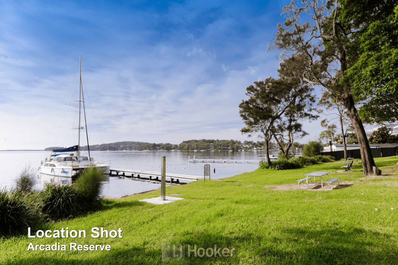 18 Alexander Parade, ARCADIA VALE, NSW 2283