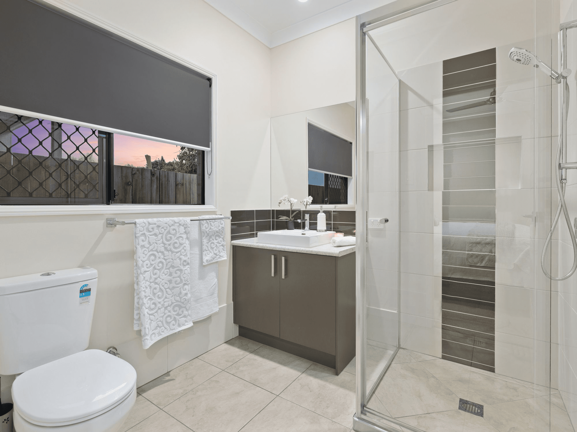 27 Hemmant Tingalpa Road, Hemmant, QLD 4174