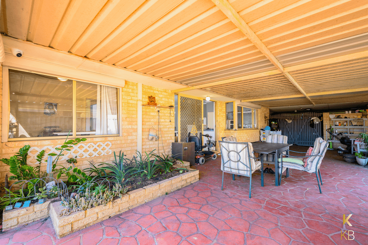 8 Ryde Cl, Warnbro, WA 6169