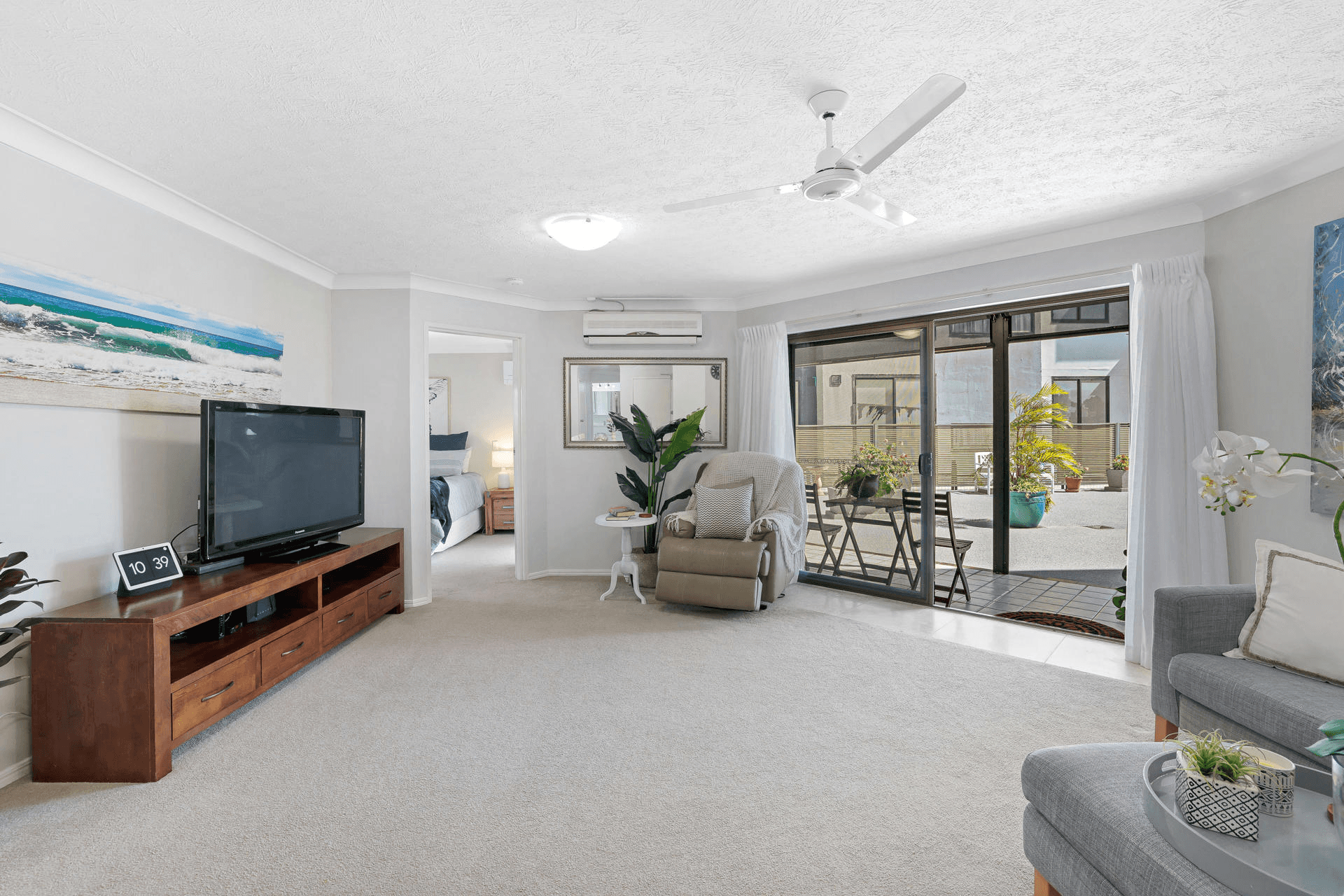 3/42 Falkinder Avenue, Paradise Point, QLD 4216