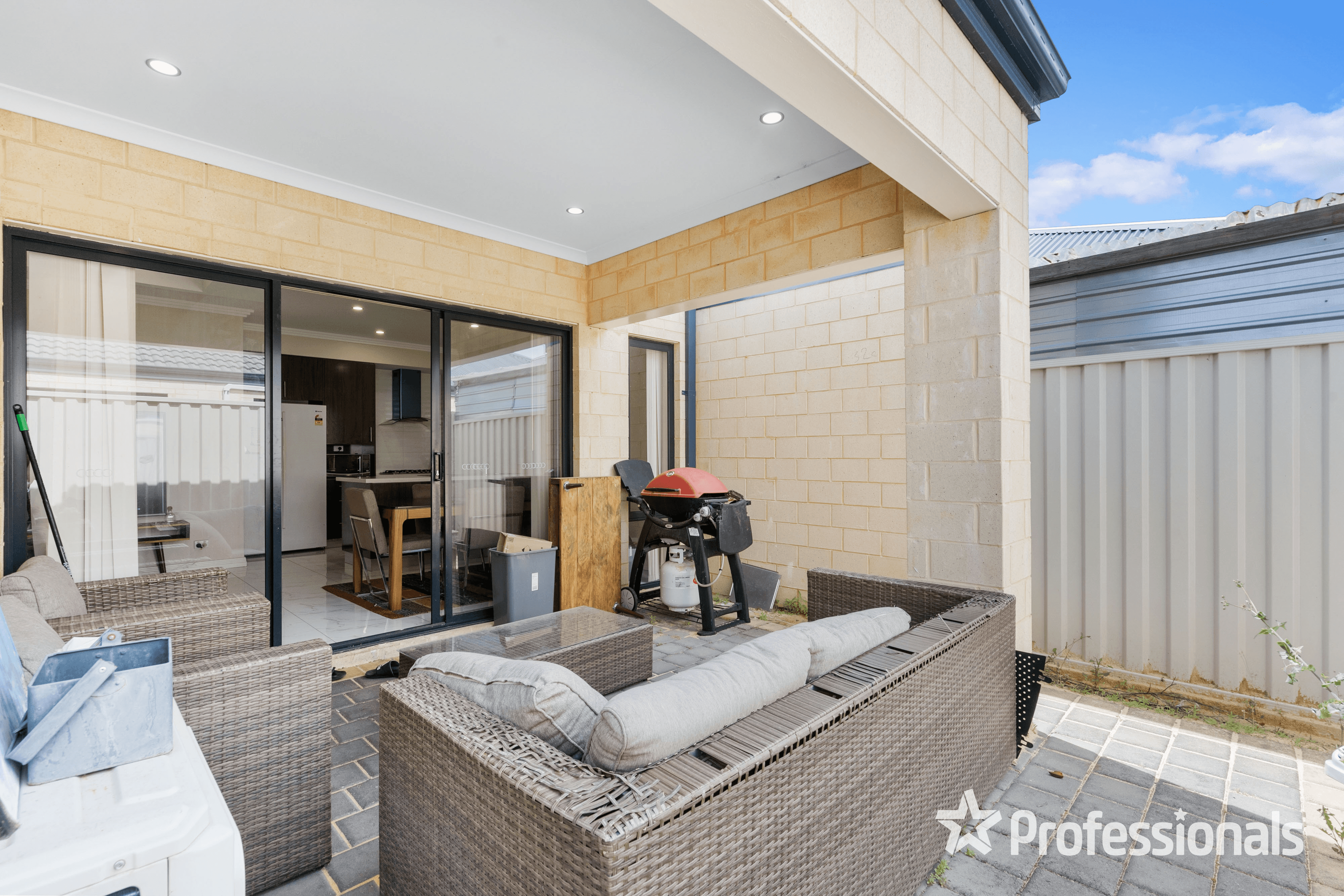 41B Ticehurst Way, BALGA, WA 6061