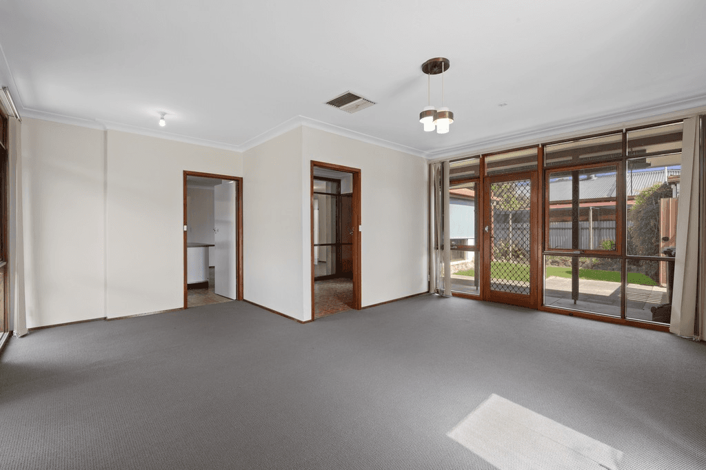 357 Sioux Court, LAVINGTON, NSW 2641