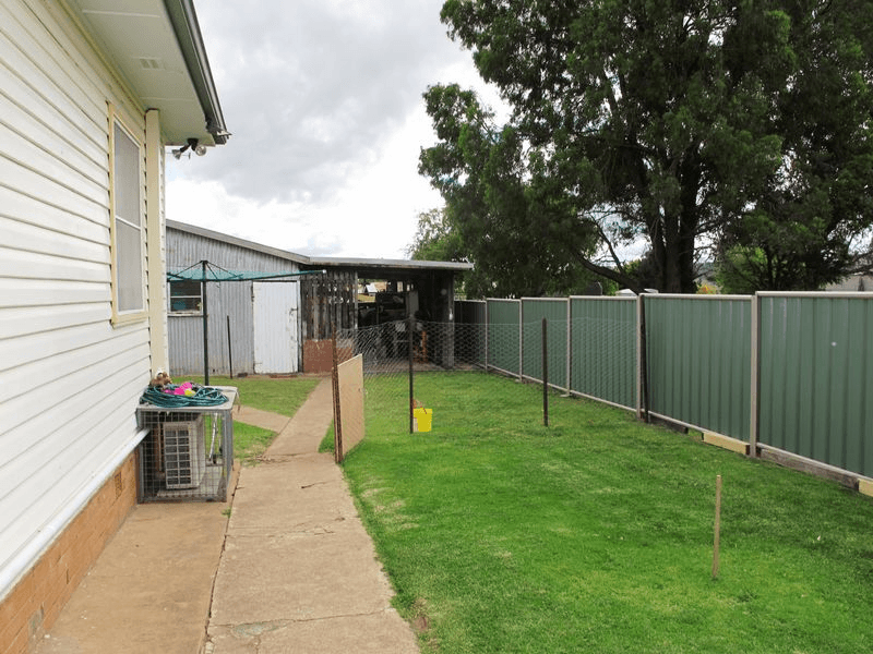 82 Lang Street, GLEN INNES, NSW 2370