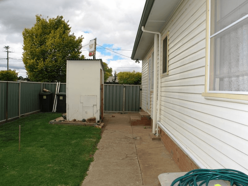 82 Lang Street, GLEN INNES, NSW 2370