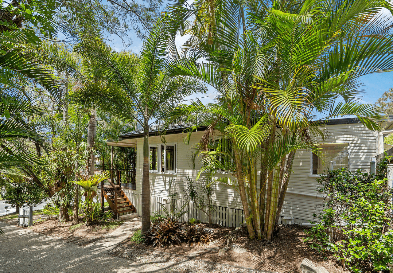 117 Messines Ridge Road, HOLLAND PARK WEST, QLD 4121