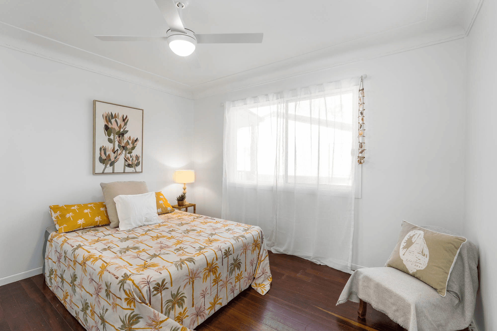8 Bay Drive, RUSSELL ISLAND, QLD 4184