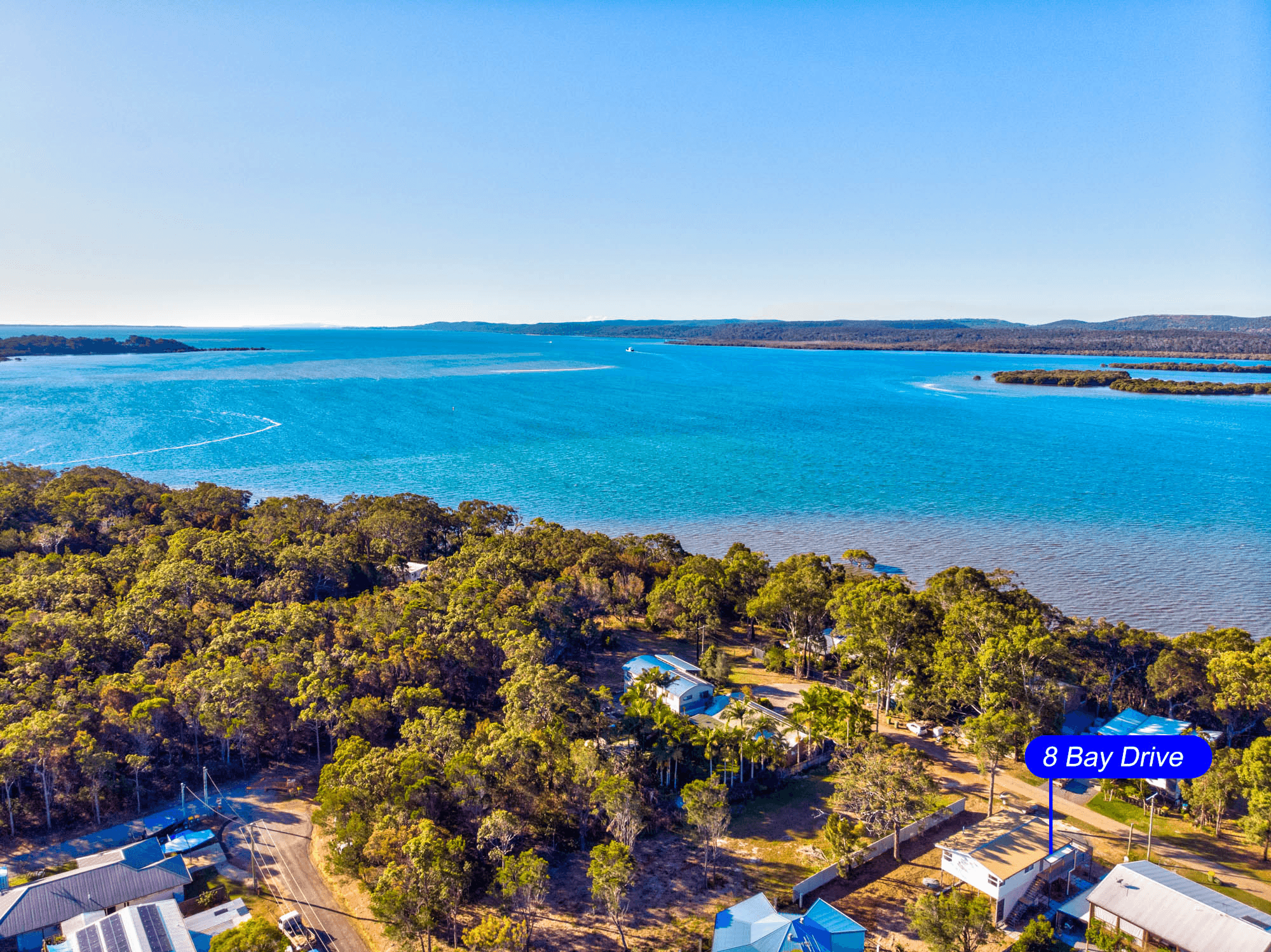 8 Bay Drive, RUSSELL ISLAND, QLD 4184
