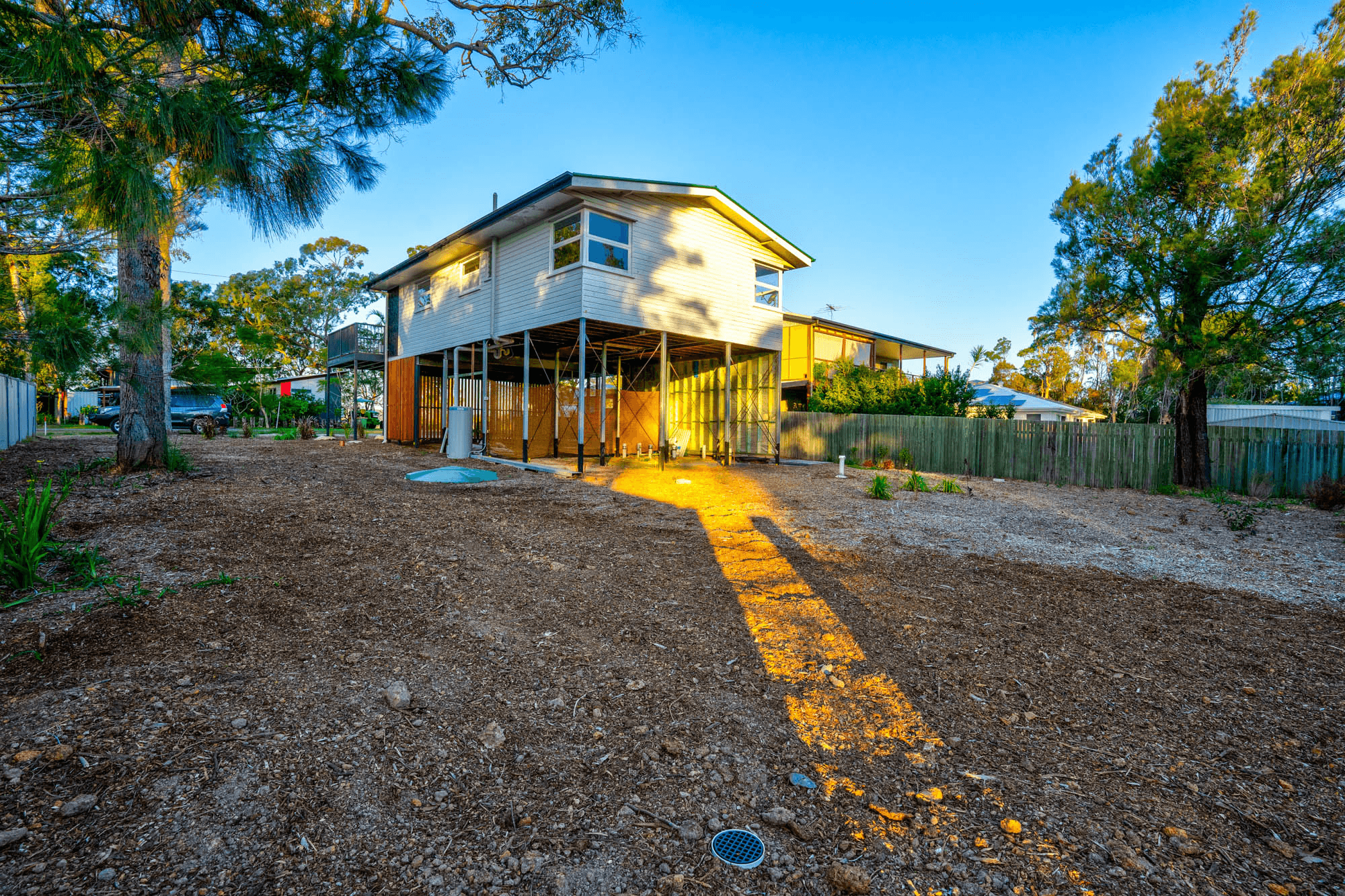 8 Bay Drive, RUSSELL ISLAND, QLD 4184
