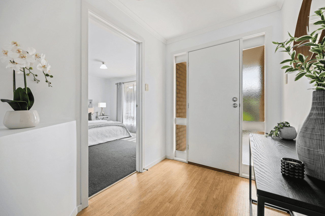 9 Parkview Circuit, SEAFORD RISE, SA 5169