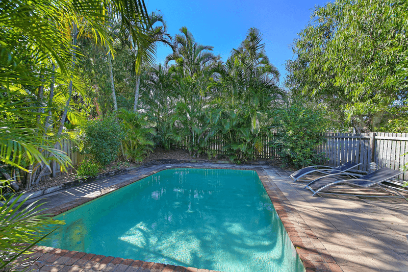 7/1 'ÁquaNirvana', Margit Crescent, SUNRISE BEACH, QLD 4567