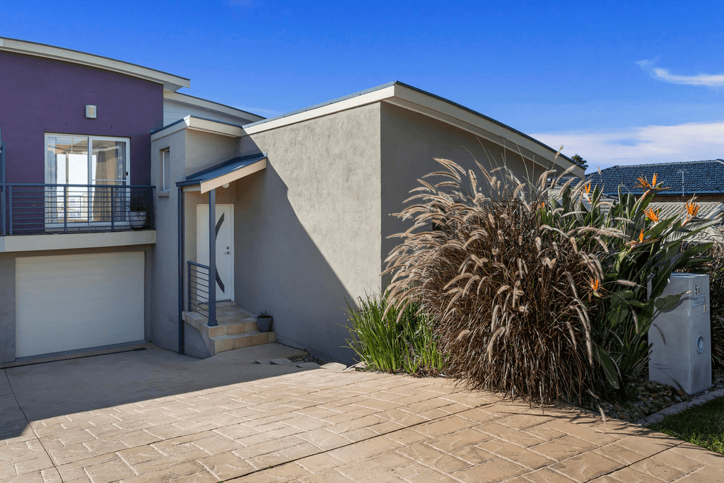 5A Price Avenue, KIAMA, NSW 2533