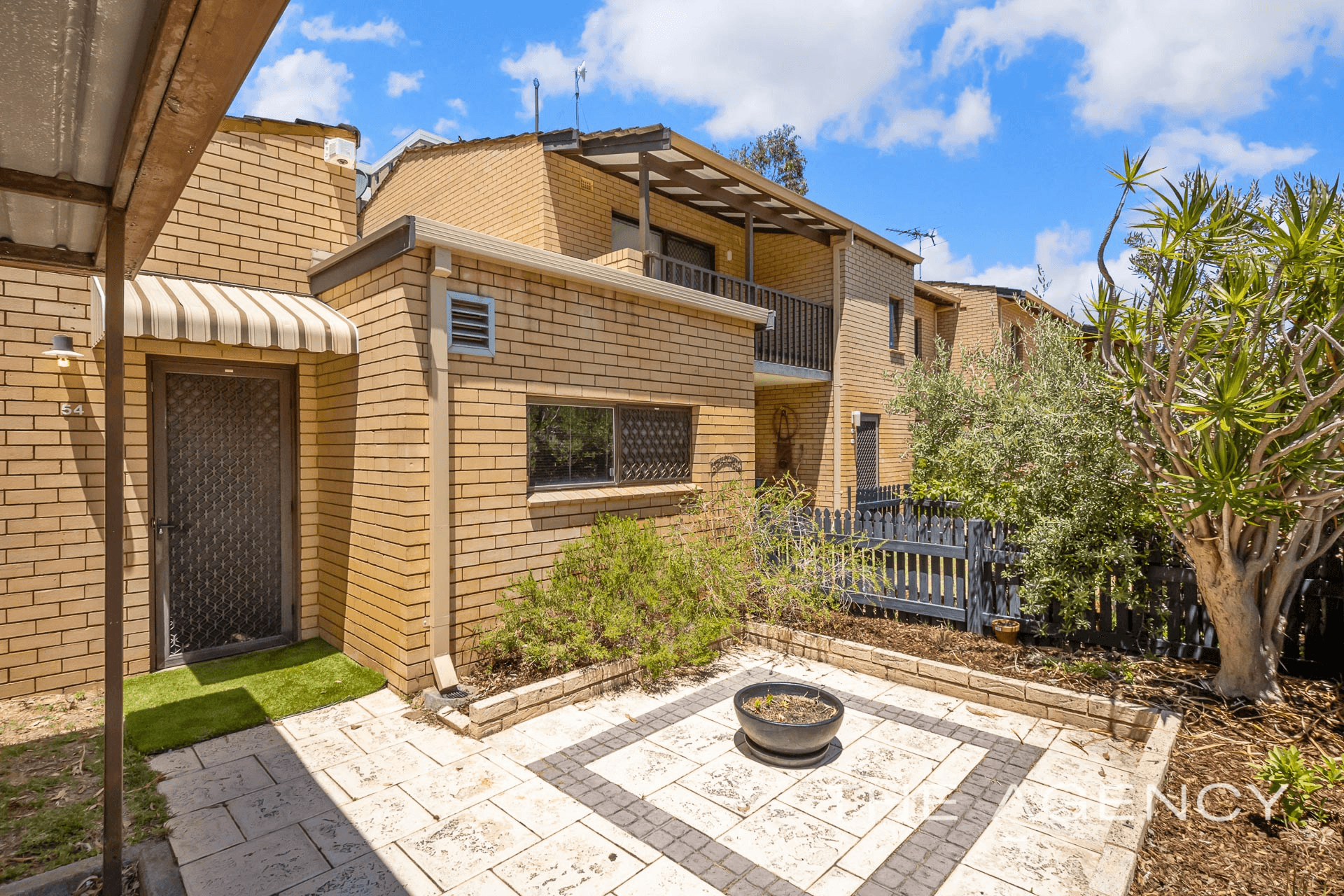 54/42 Pollard Street, Glendalough, WA 6016