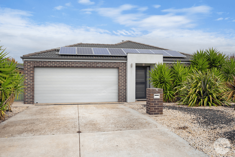 13 Hodge Street, MINERS REST, VIC 3352